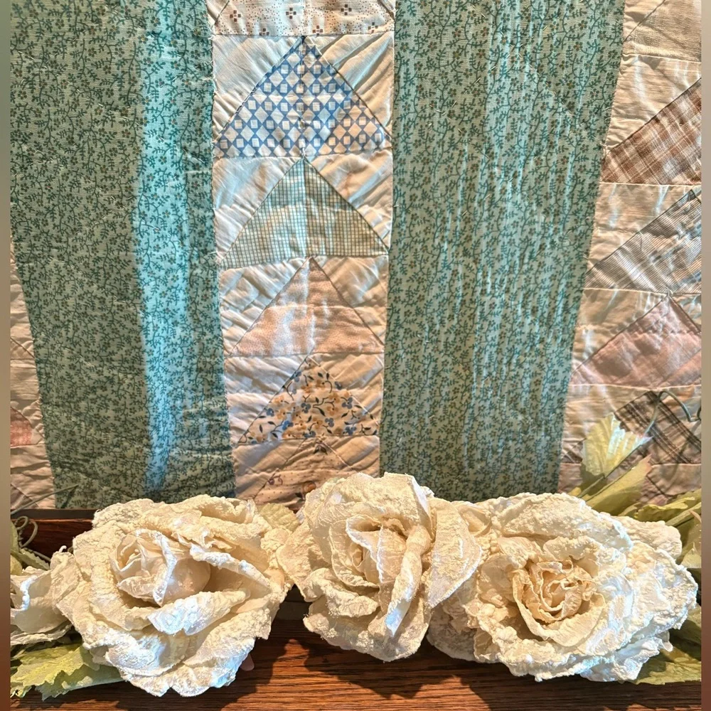 NWT Faux Garland DISTRESSED ROSES FABULOUS 40” Flexible Cream OFF WHITE …